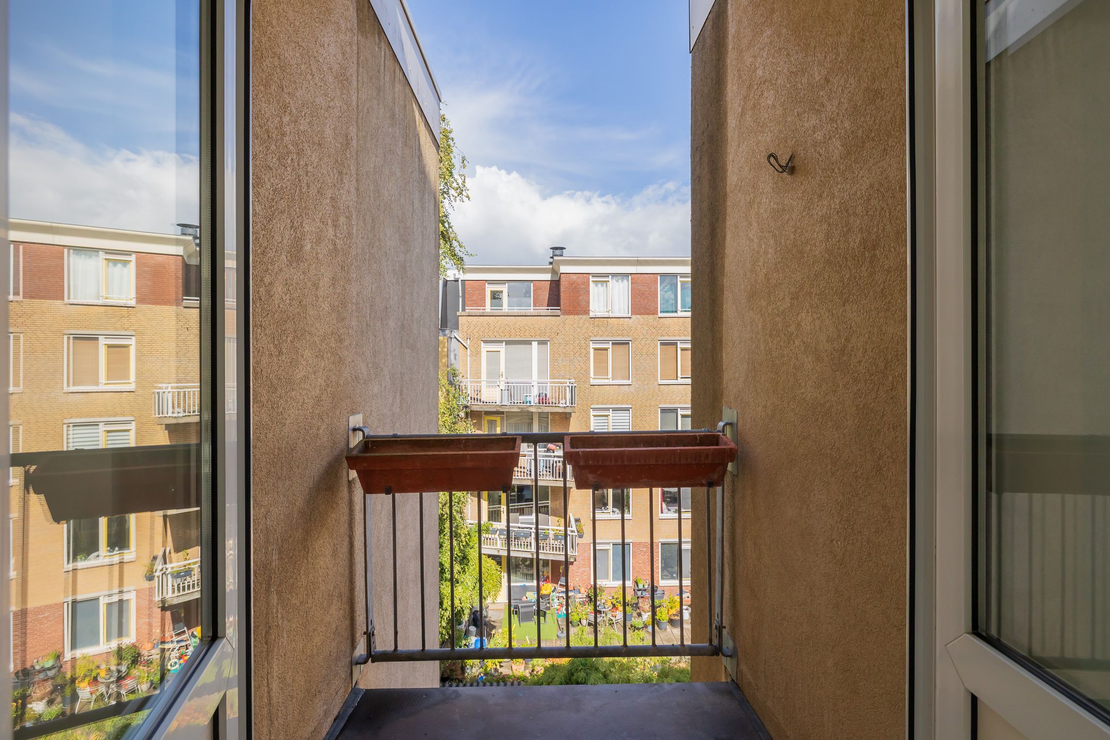 Foto 21 van Joan Melchior Kemperstraat 62-3