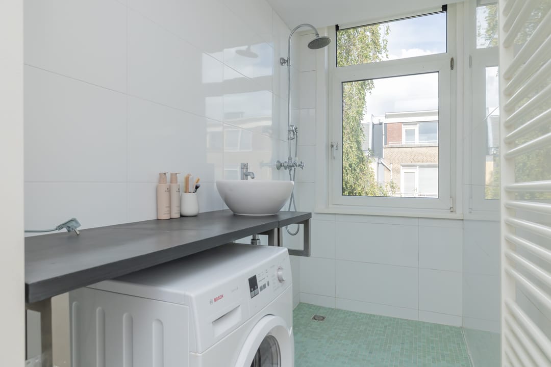 Foto 22 van Joan Melchior Kemperstraat 62-3