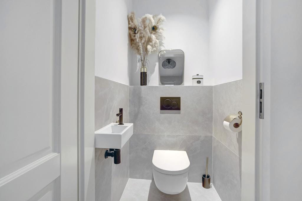 Photo 10 of Kleine Mheenweg 6-B