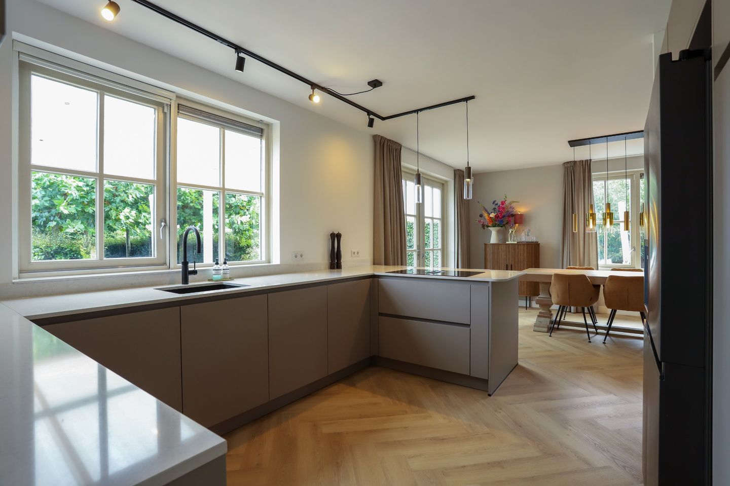 Photo 19 of Kleine Mheenweg 6-B