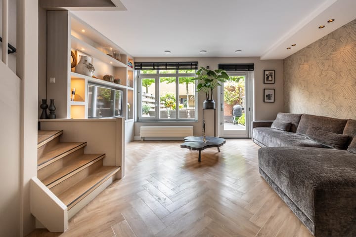 Foto 2 van Dotterbloemweg 8