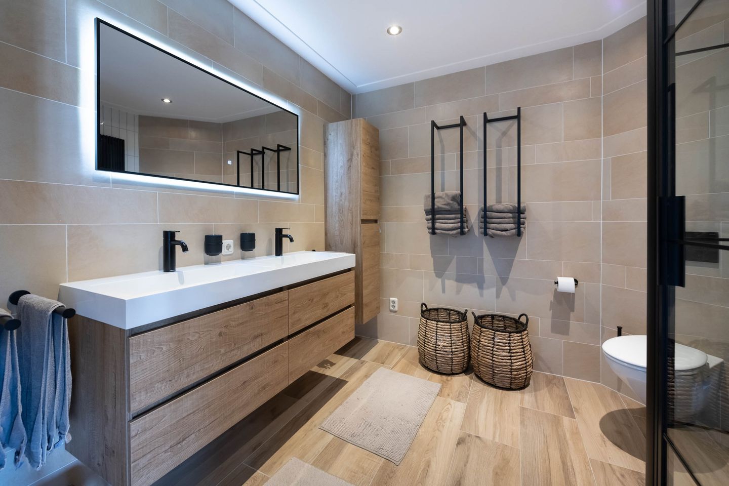 Foto 4 van Dotterbloemweg 8