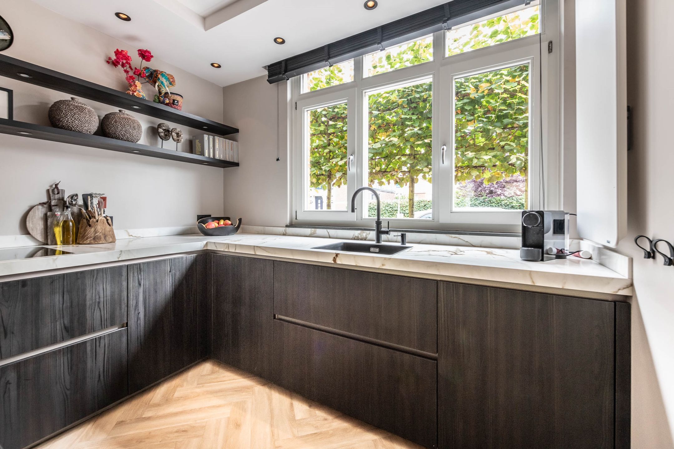 Foto 15 van Dotterbloemweg 8