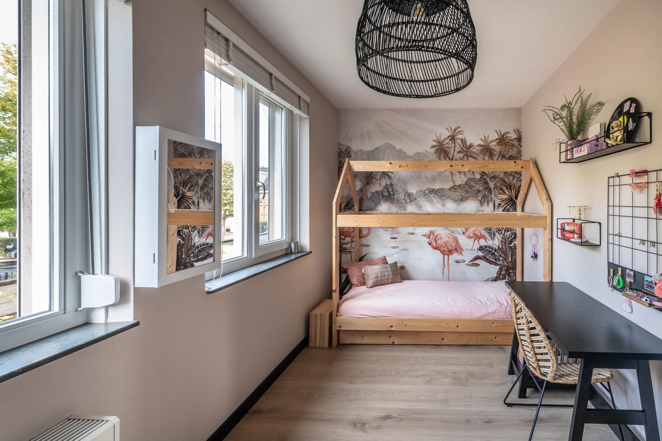 Foto 21 van Dotterbloemweg 8