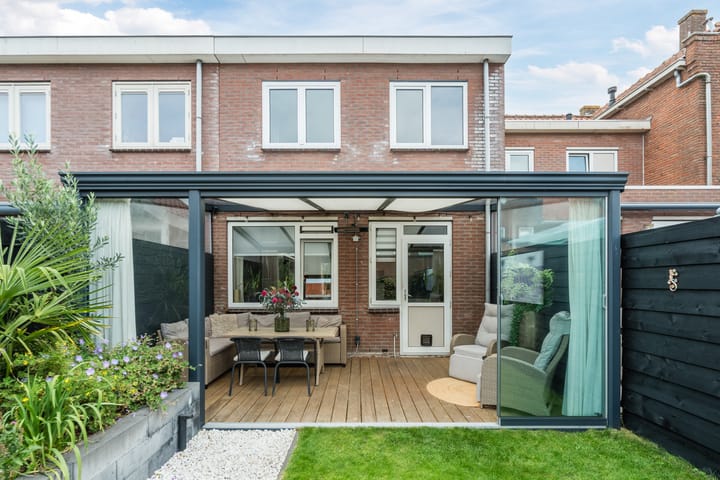 Foto 40 van Trompstraat 46