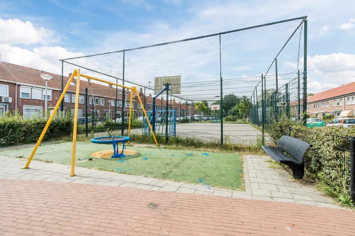 Foto 48 van Trompstraat 46