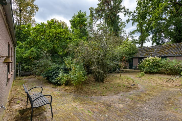 Foto 26 van Hoofdweg 15-A