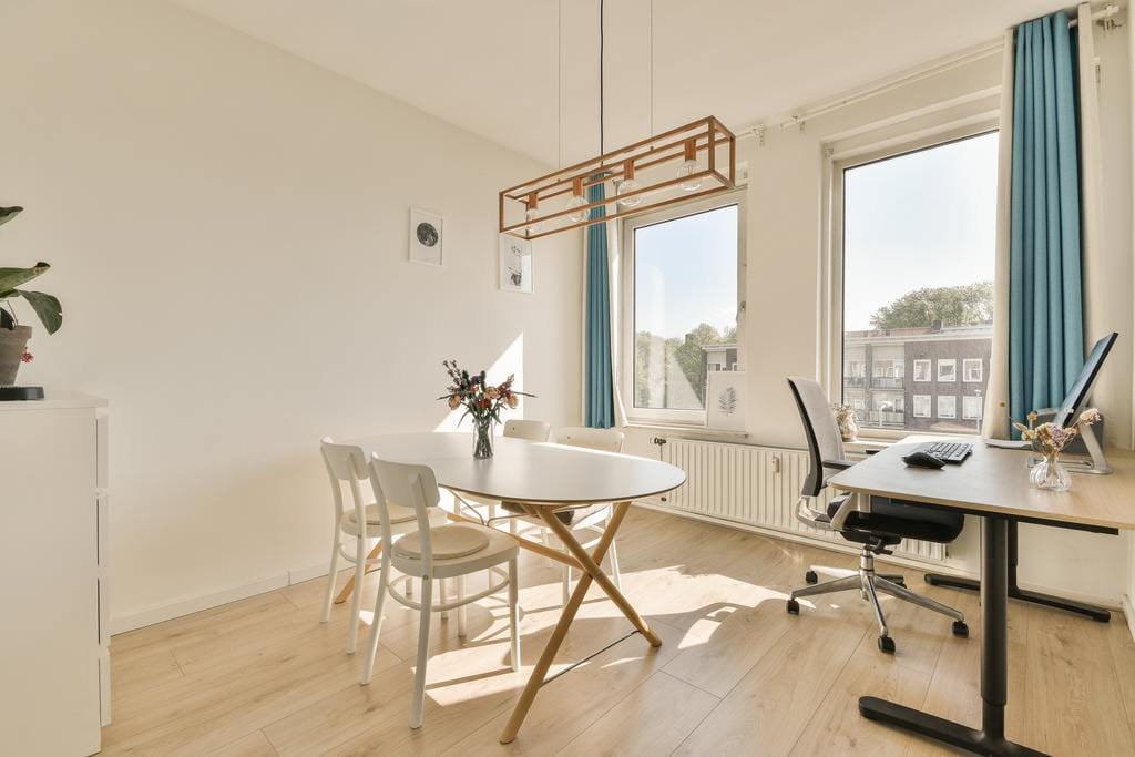 Photo 6 of Van Mourik Broekmanstraat 16-3