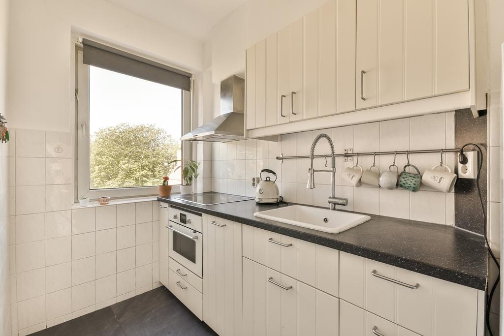 Photo 8 of Van Mourik Broekmanstraat 16-3