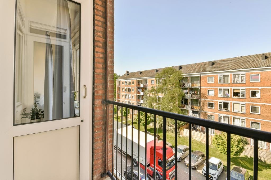 Photo 19 of Van Mourik Broekmanstraat 16-3