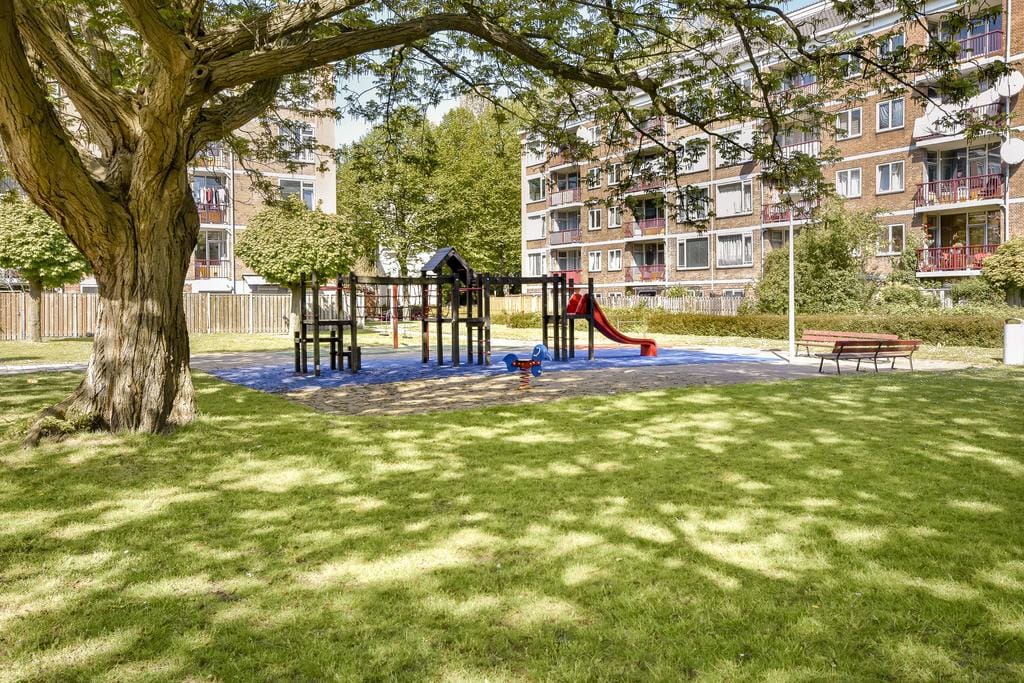 Photo 20 of Van Mourik Broekmanstraat 16-3