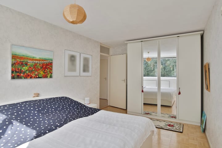 Photo 14 of Delta 15