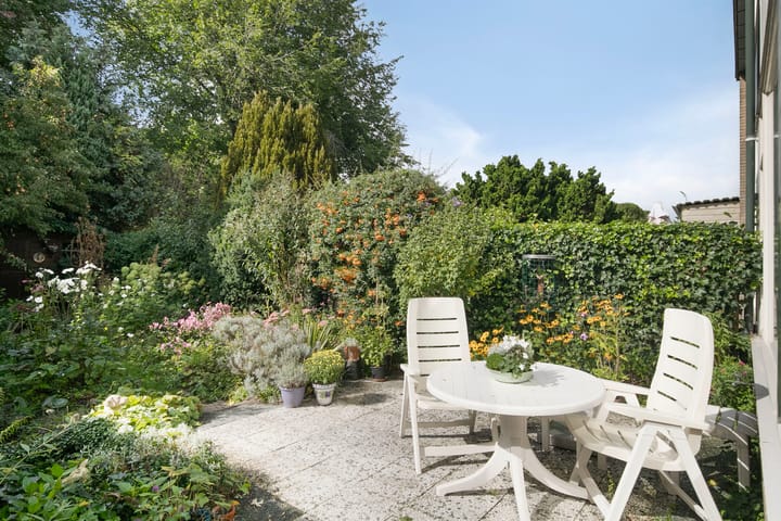 Photo 30 of Delta 15