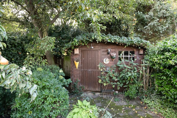 Photo 33 of Delta 15