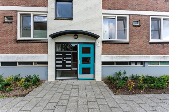 Foto 33 van Verhagenstraat 8