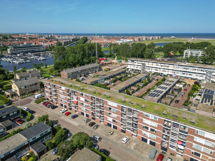 Foto 22 van Troelstrastraat 44