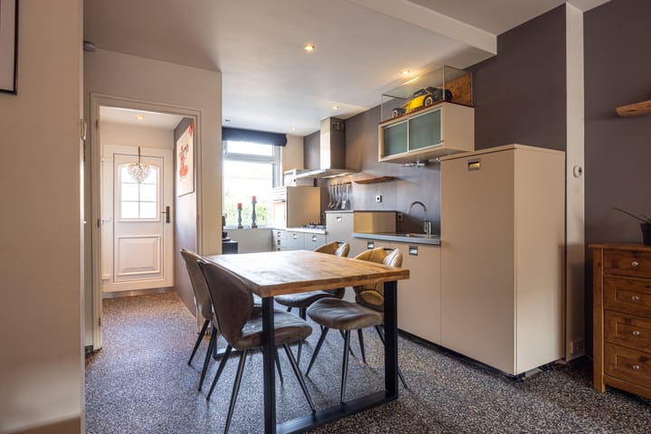 Foto 16 van Middelburgstraat 8