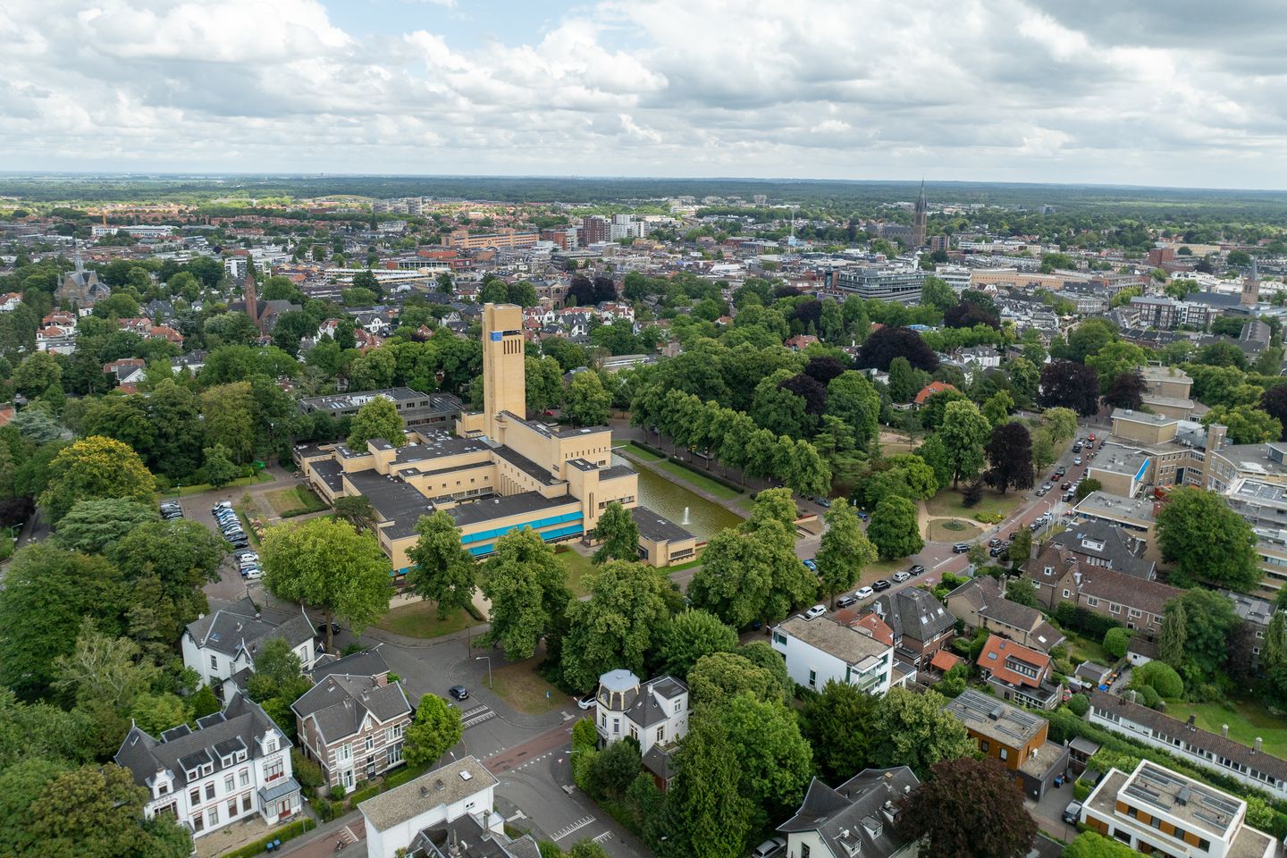 Foto 35 van Hoge Naarderweg 53