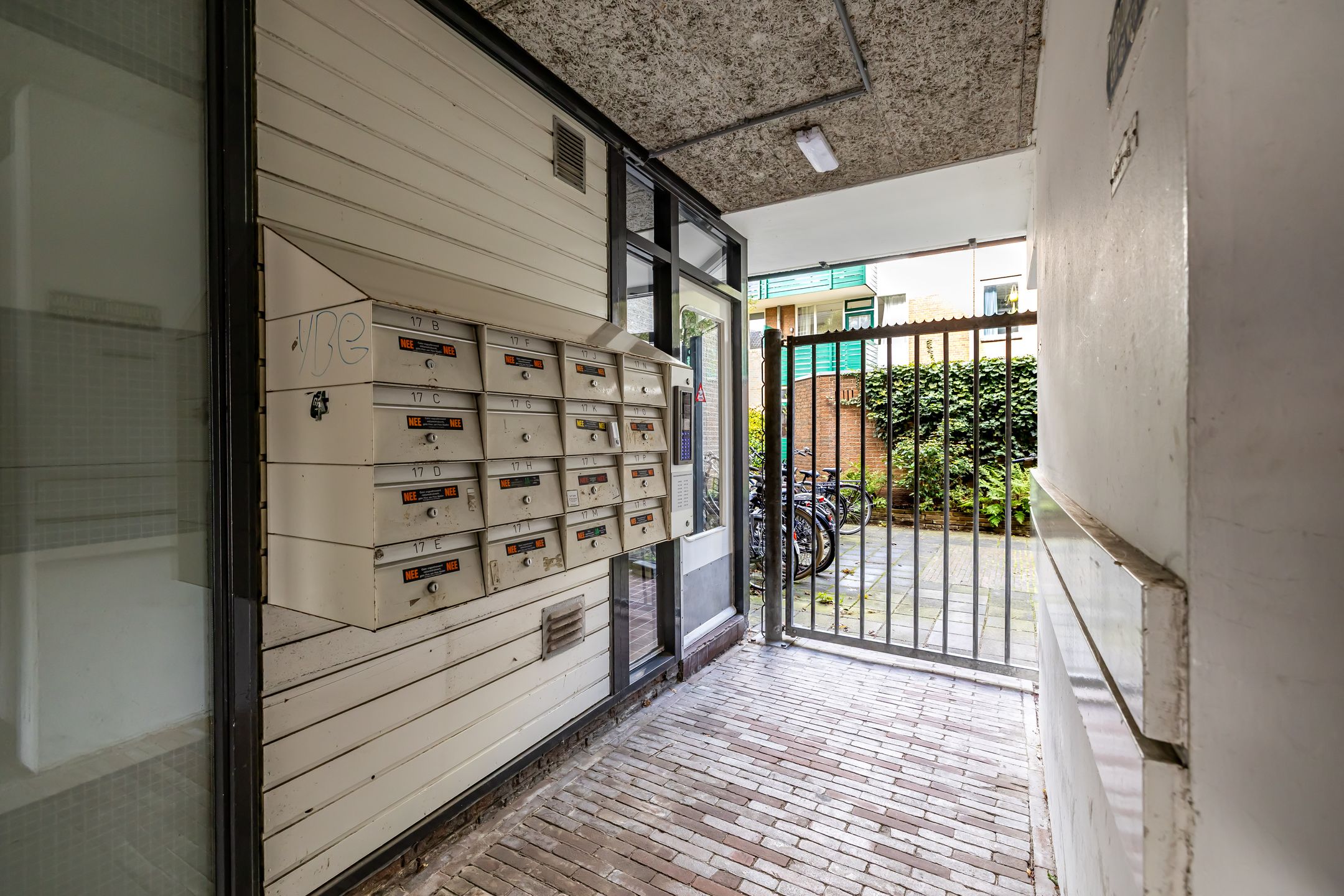 Foto 45 van Aweg 17-K