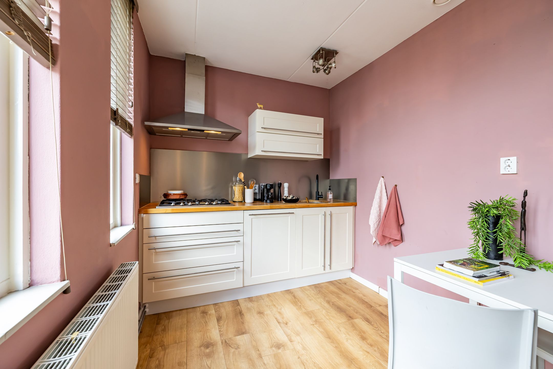 Foto 21 van Aweg 17-K