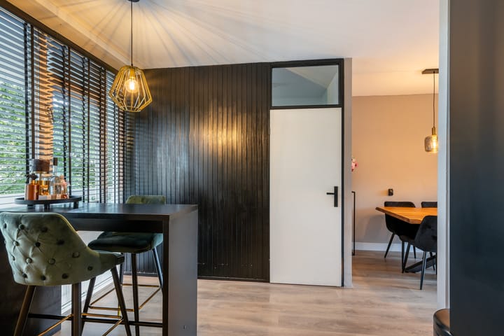 Foto 20 van Burgemeester A. van Walsumlaan 203