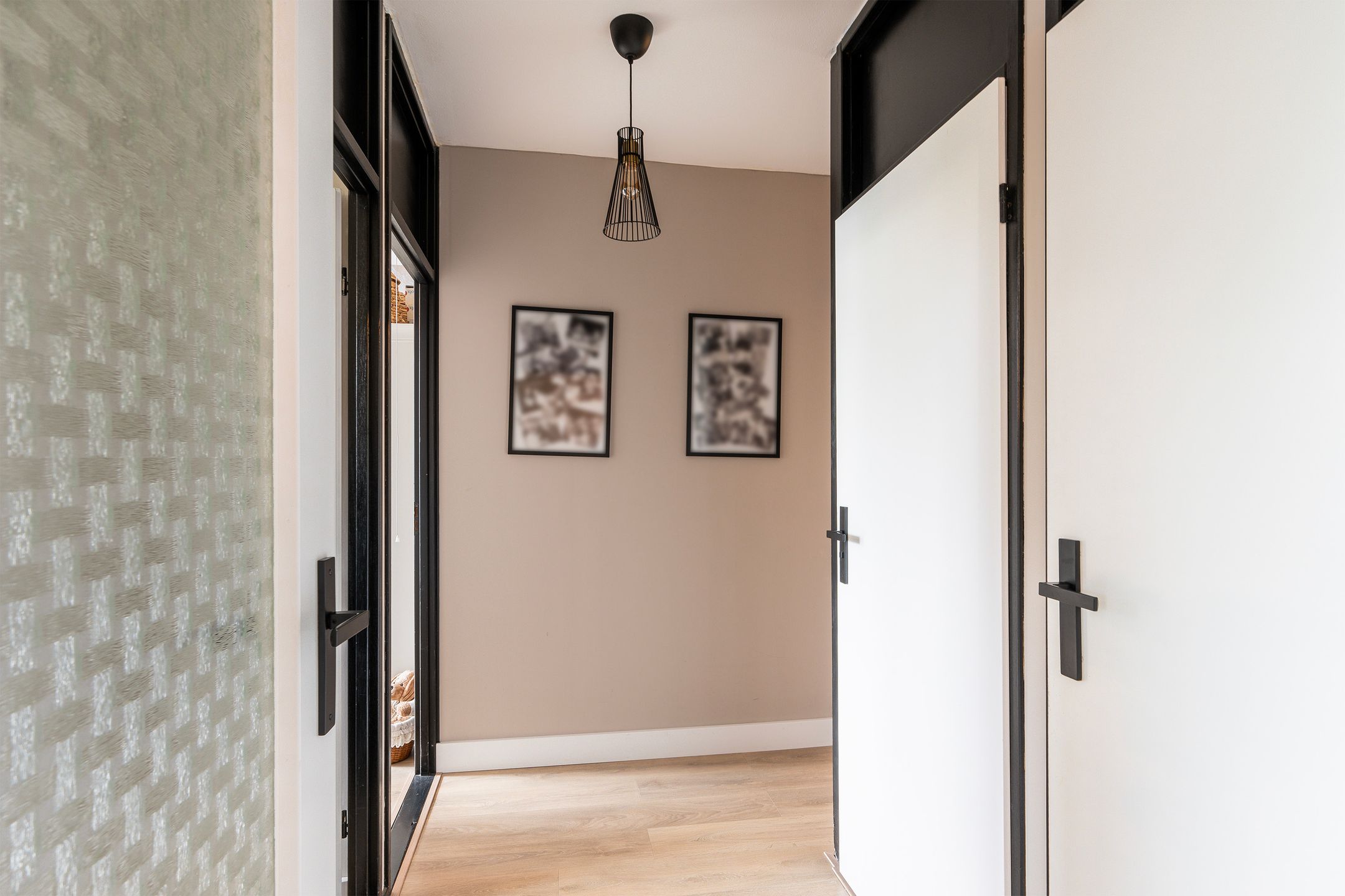 Photo 24 of Burgemeester A. van Walsumlaan 203