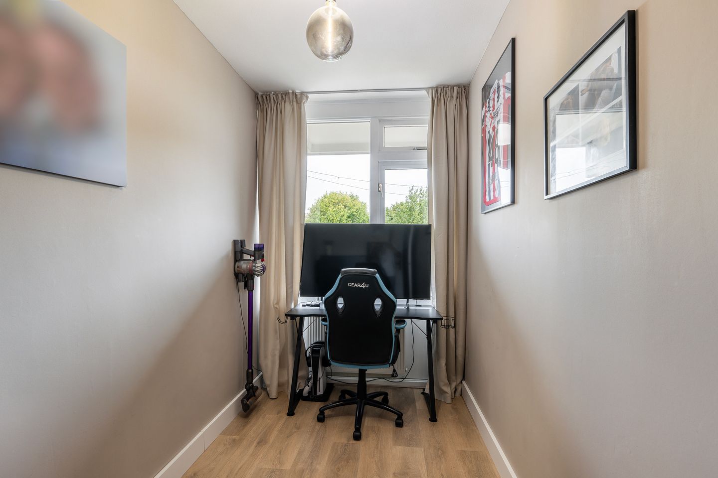 Photo 29 of Burgemeester A. van Walsumlaan 203