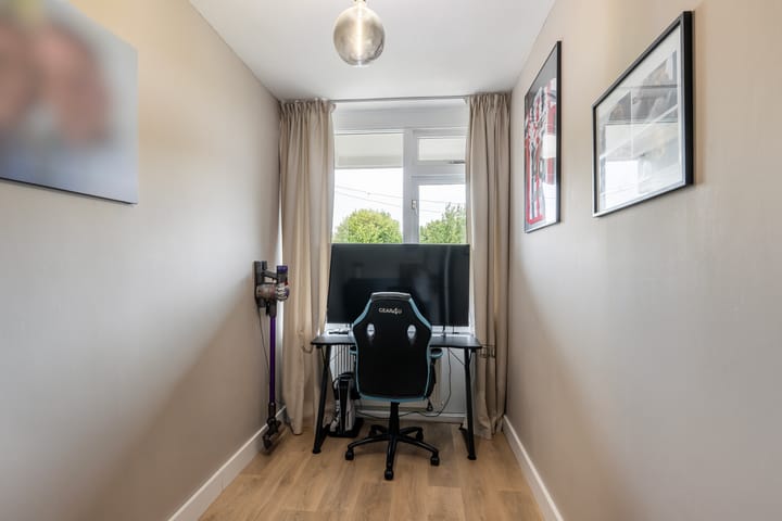 Foto 29 van Burgemeester A. van Walsumlaan 203