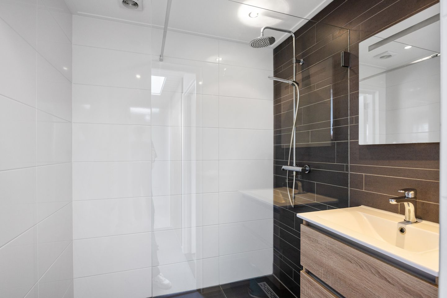 Foto 25 van Feansterdyk 13