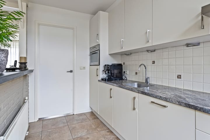 Foto 10 van Henry Dunantstraat 61