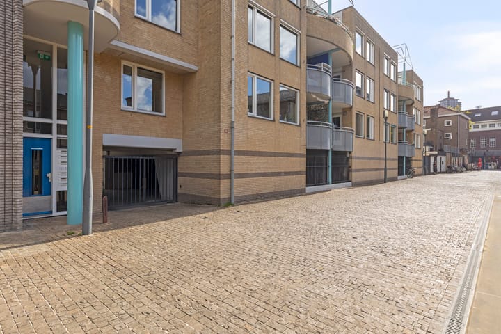 Photo 6 of Hofstraat 15