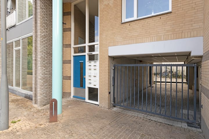 Photo 7 of Hofstraat 15