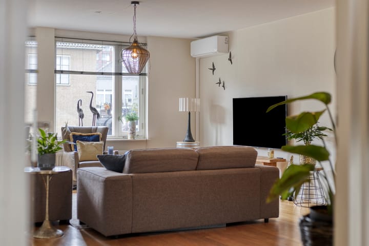 Photo 20 of Hofstraat 15