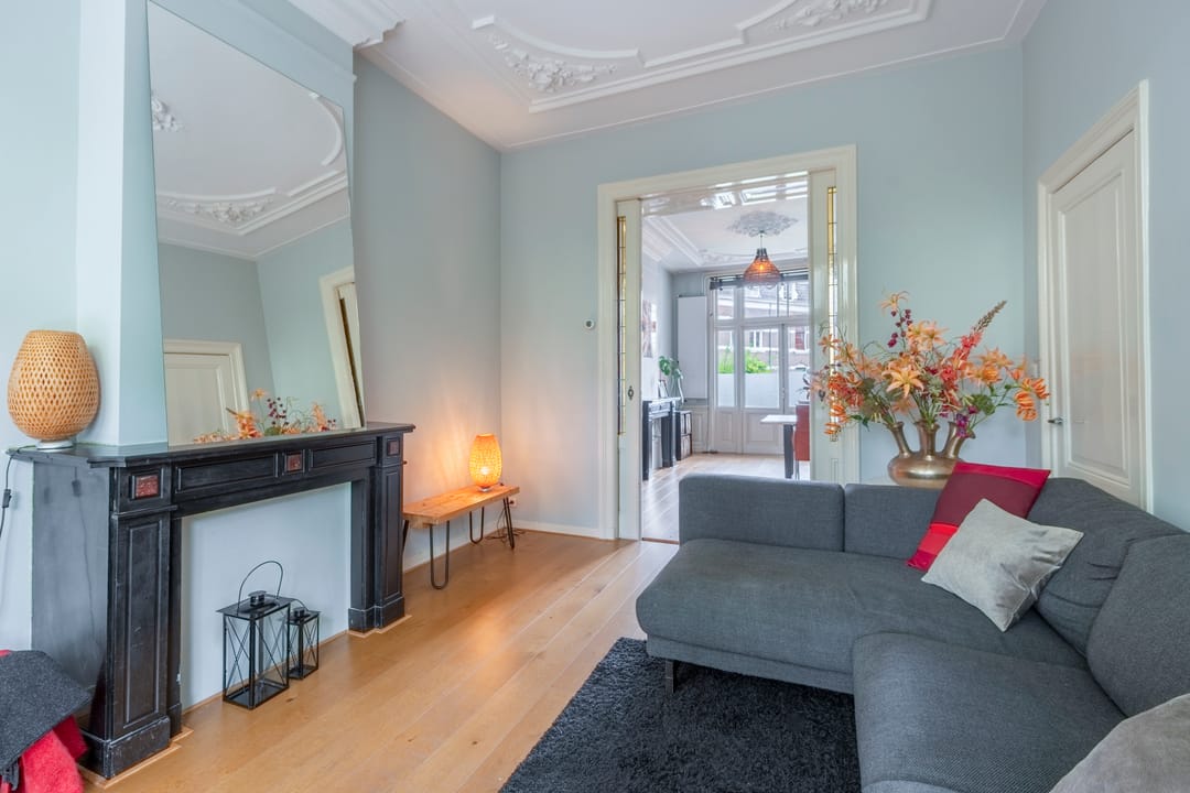 Foto 13 van Alexander Numankade 23