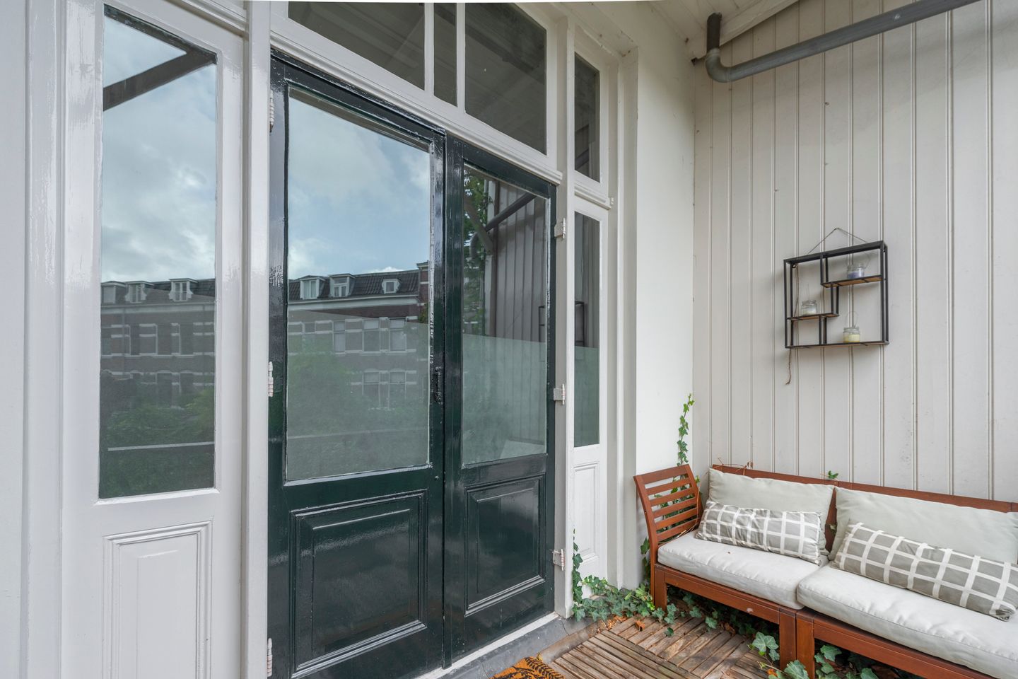 Foto 14 van Alexander Numankade 23