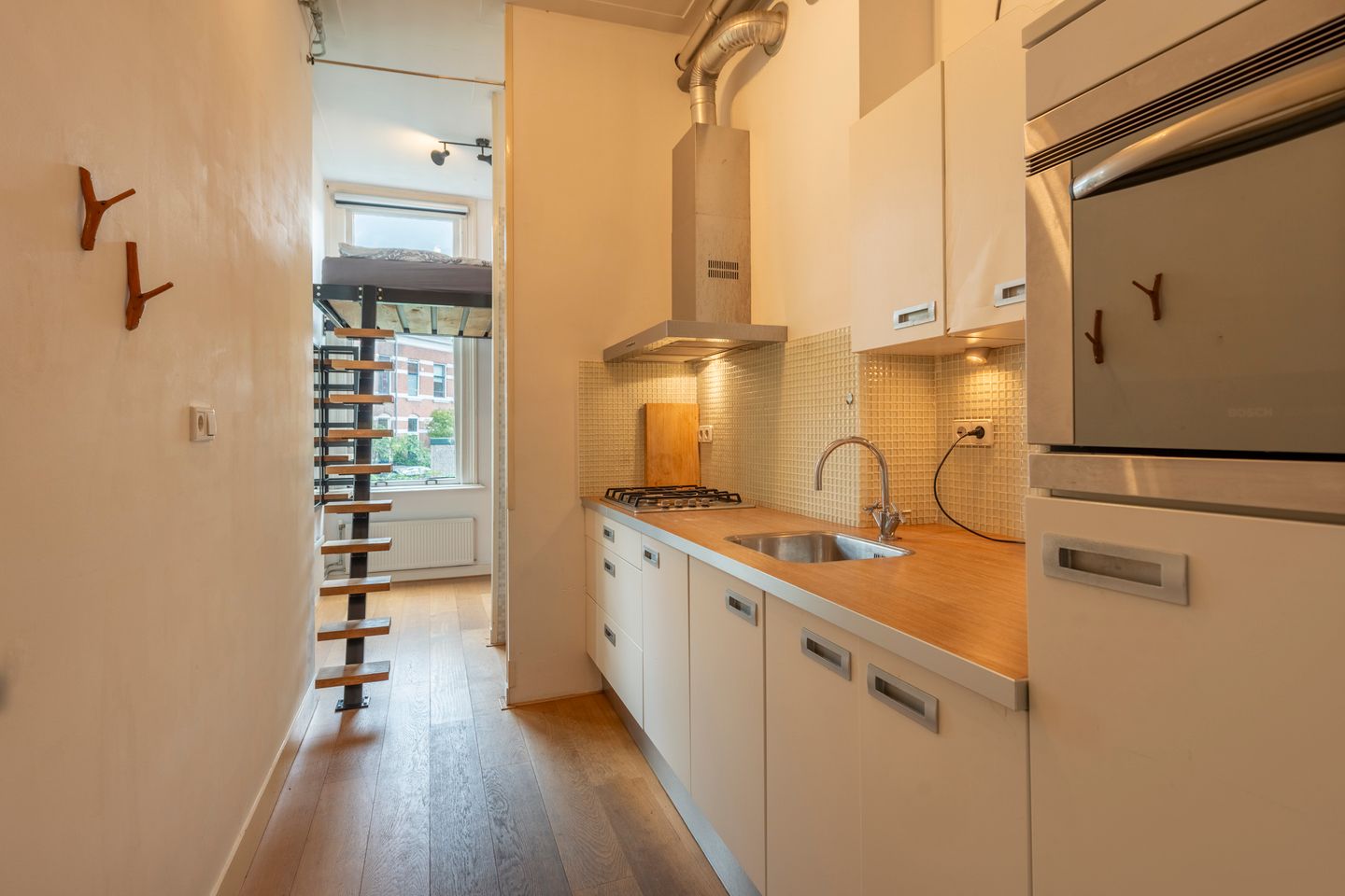 Foto 20 van Alexander Numankade 23