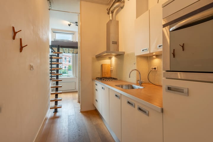 Foto 20 van Alexander Numankade 23