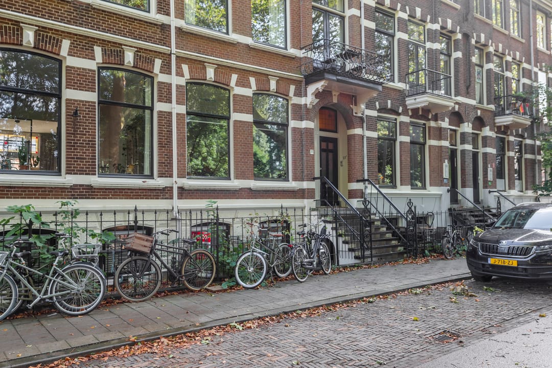 Foto 26 van Alexander Numankade 23