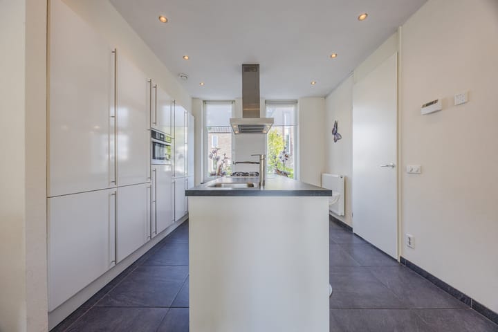 Foto 16 van Beelstraat 32