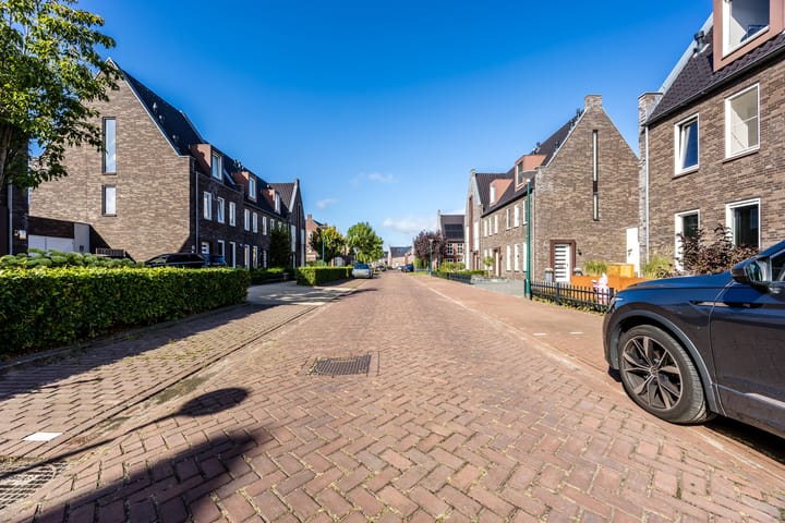 Foto 49 van Beelstraat 32