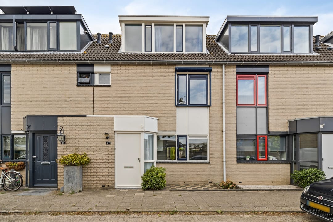 Photo 1 of Anna Teding van Berkhoutstraat 30