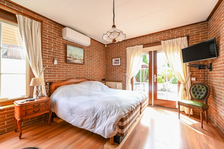 Foto 10 van Kalkovenweg 44