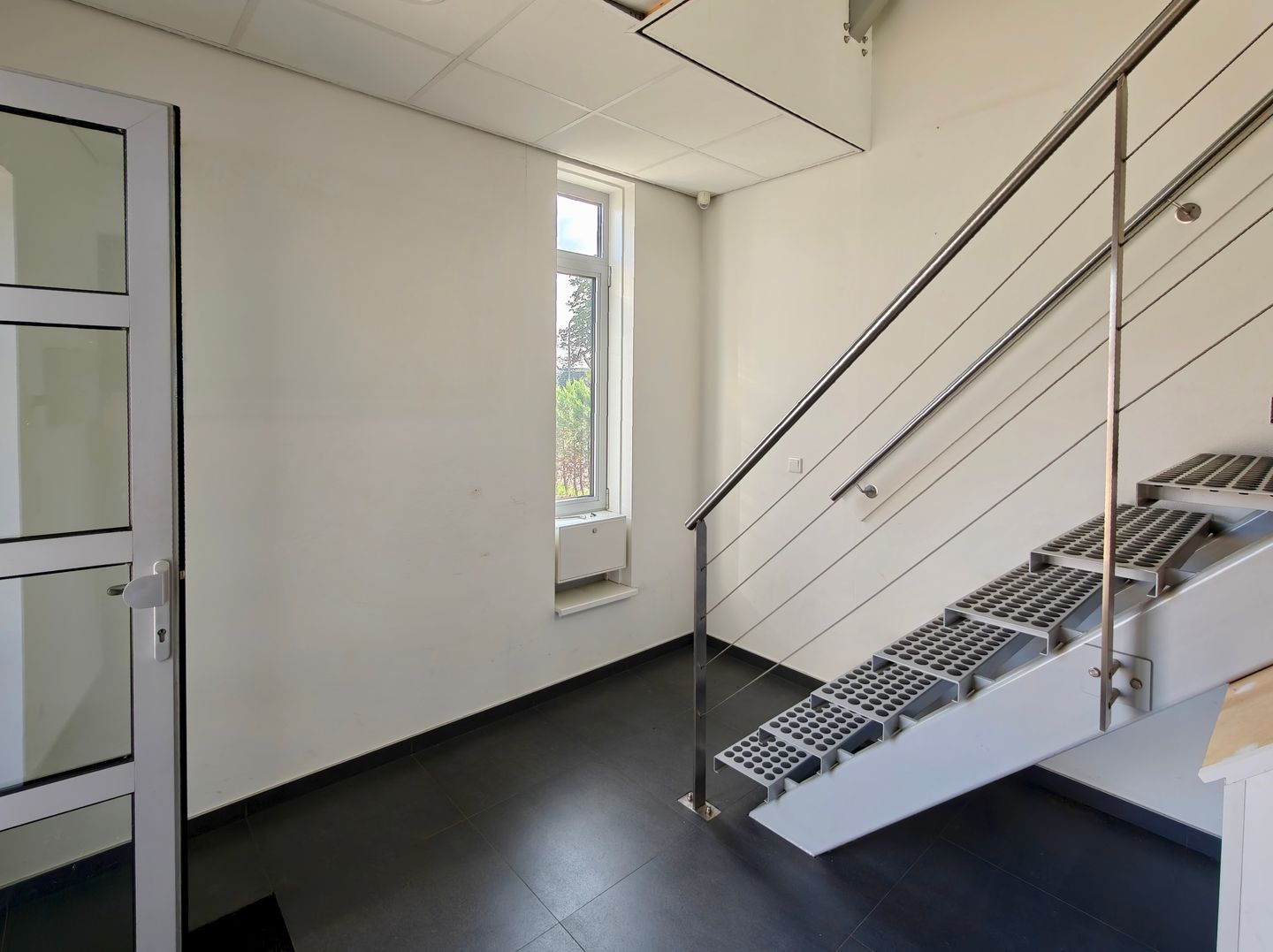 Bekijk foto 4 van Spinel 50