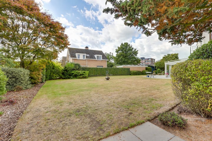 Foto 38 van Diessenplasstraat 5