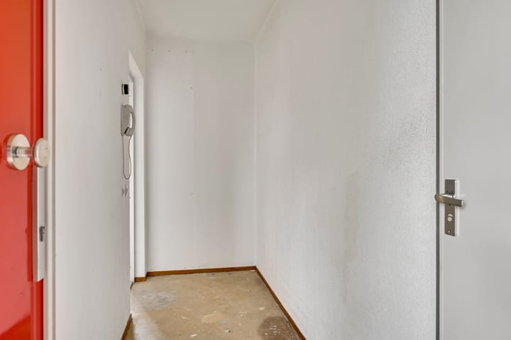 Photo 6 of Via Regia 192-E