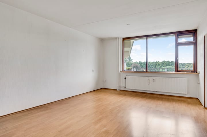 Photo 9 of Via Regia 192-E