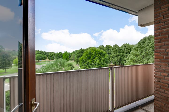 Photo 14 of Via Regia 192-E