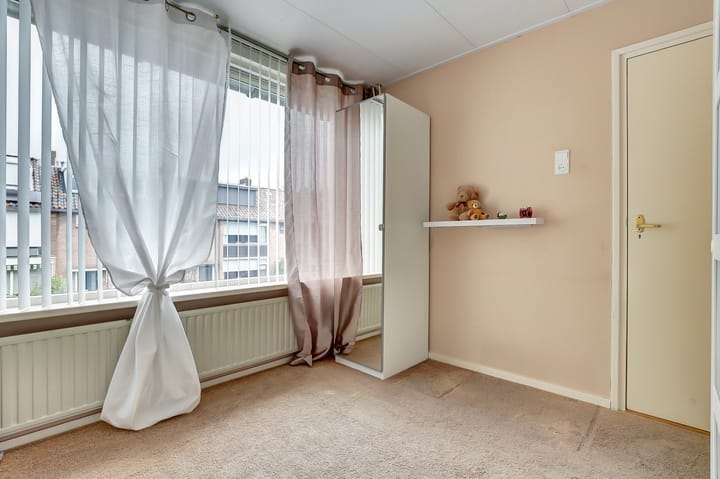 Photo 16 of Koning Willem II-straat 7