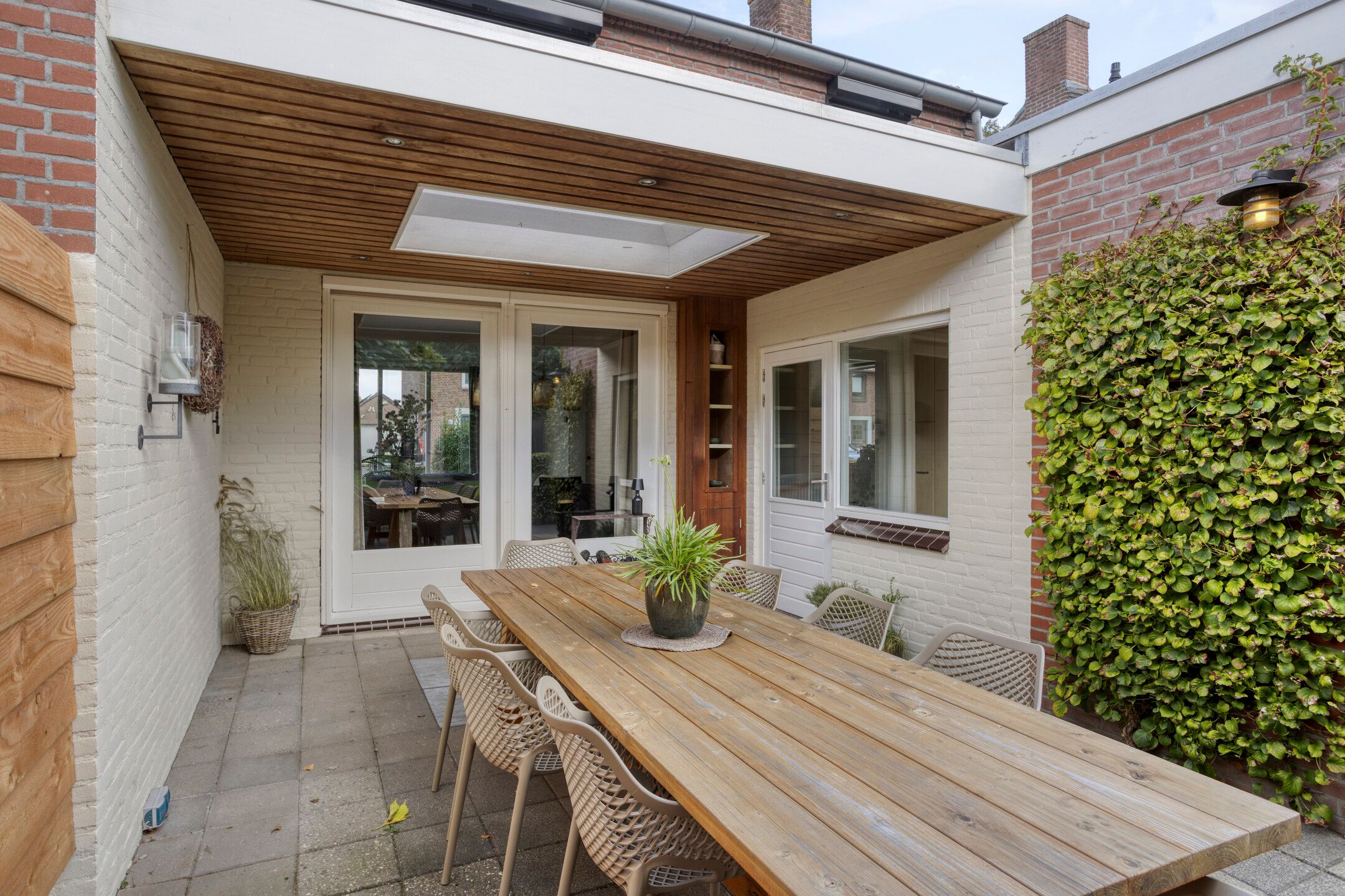 Photo 21 of Van Schendelstraat 15