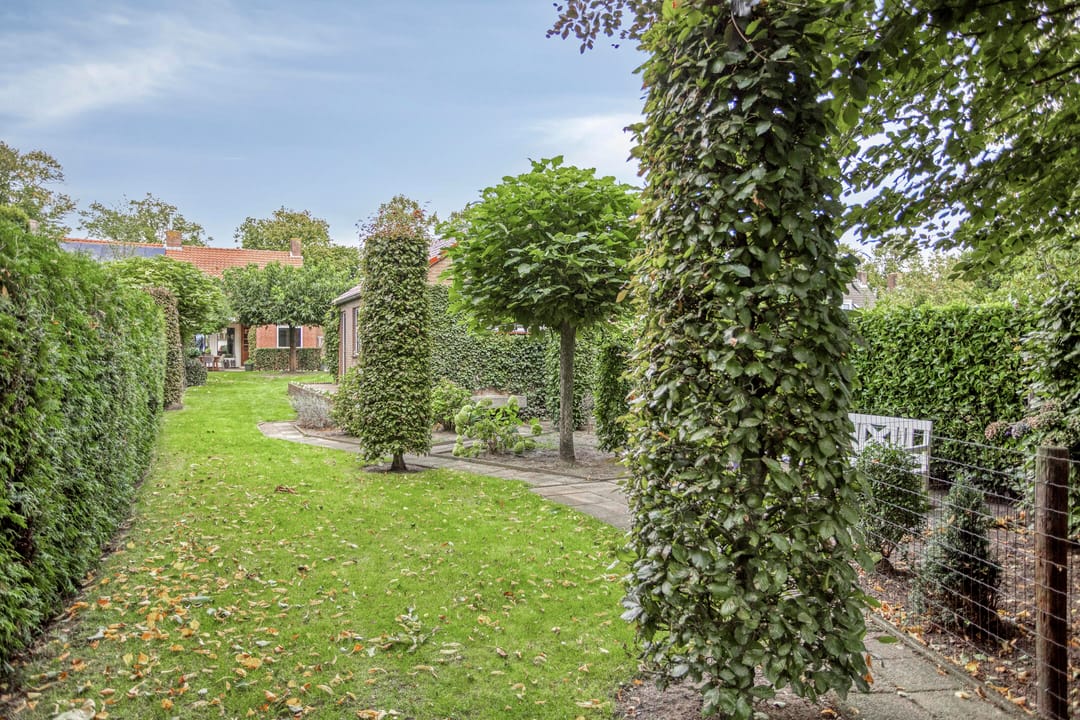 Photo 31 of Van Schendelstraat 15